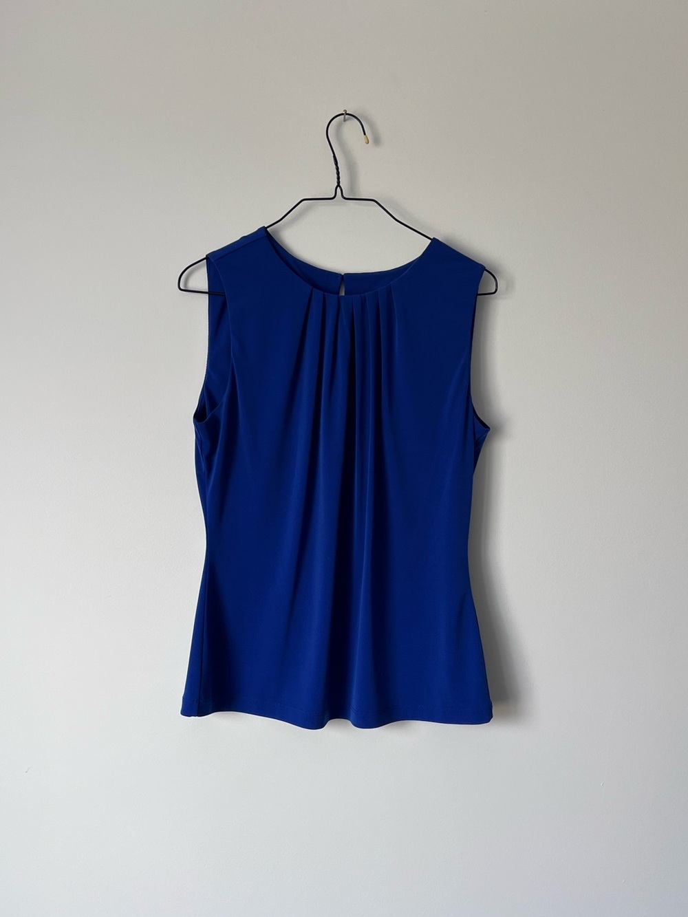 Calvin Klein Sleeveless Pleated Jewel Blue Camisole